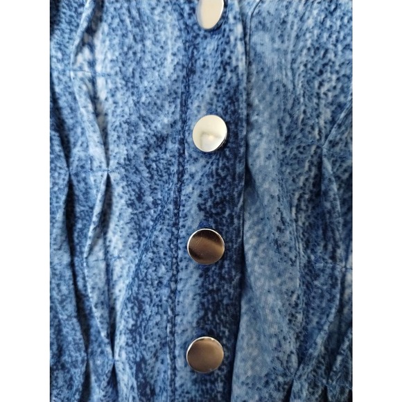 Cocomo Size XL Blue V-Neck Patterned Popover Blouse - Picture 3 of 6